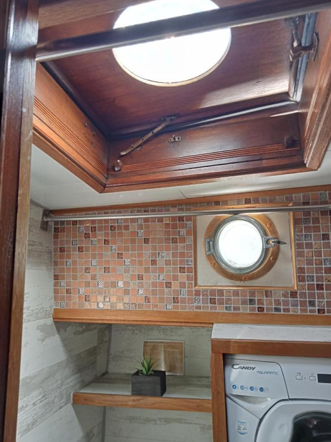 Bateau De Pirates Hotell Gruissan Eksteriør bilde